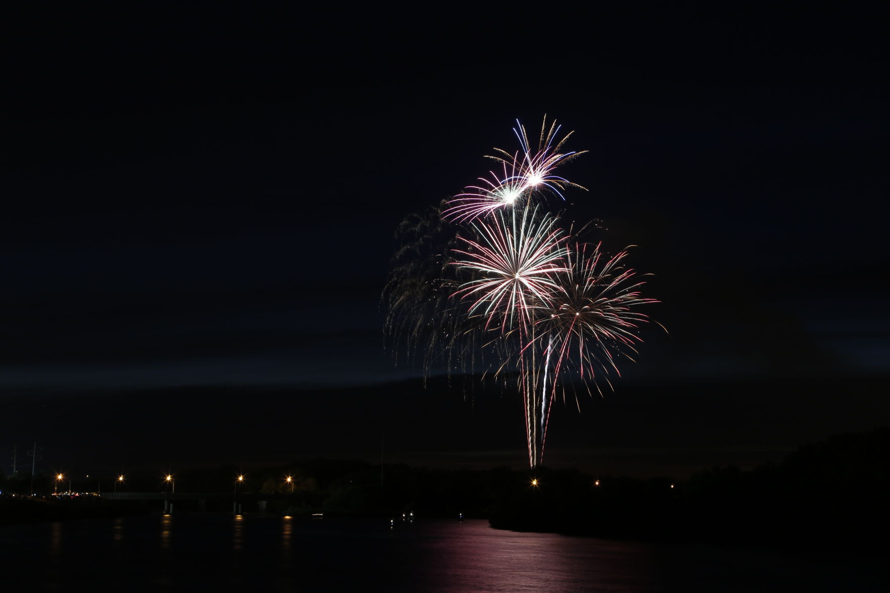 070216mp-fireworks-9